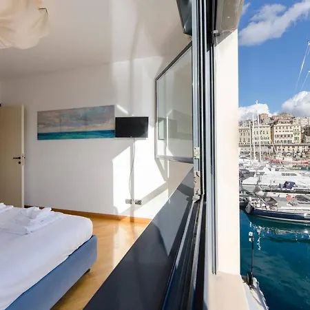Joivy Exclusive Seaview Flat For 4, In Central * Janov