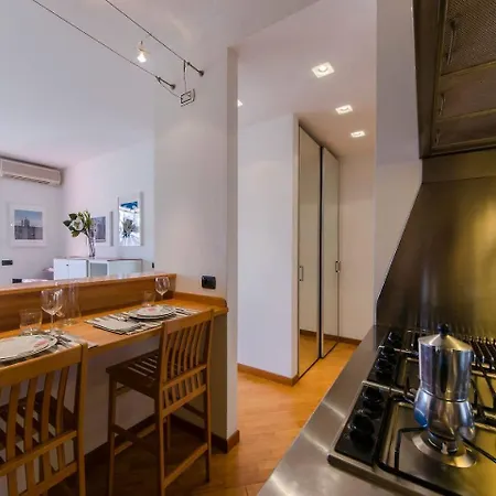 Apartmán Joivy Exclusive Seaview Flat For 4, In Central *