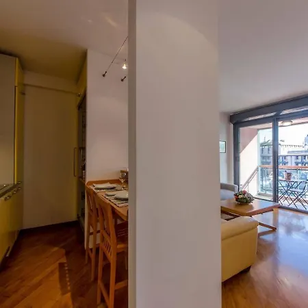 Joivy Exclusive Seaview Flat For 4, In Central * Genova
